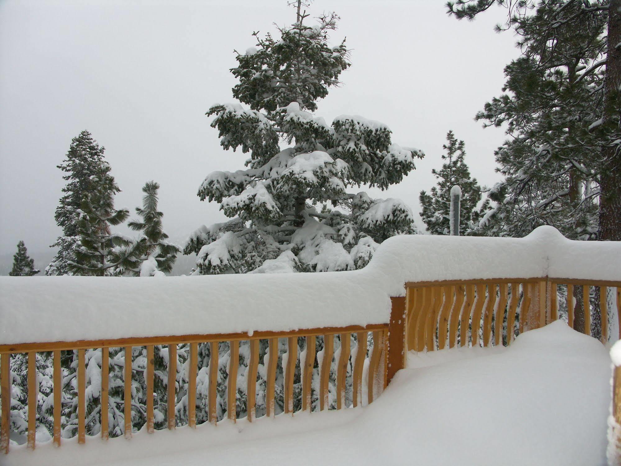 Where Eagles Fly Bed & Breakfast Elk Point Esterno foto