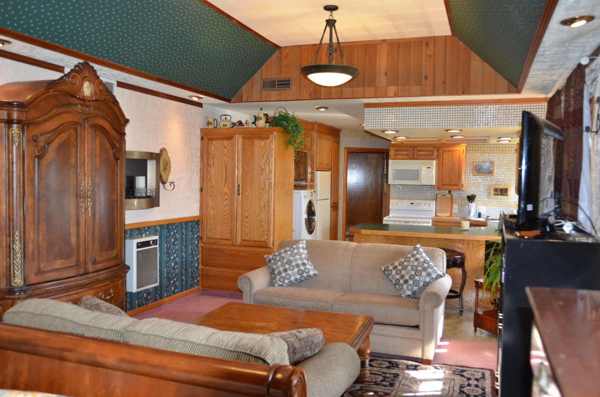 Where Eagles Fly Bed & Breakfast Elk Point Esterno foto