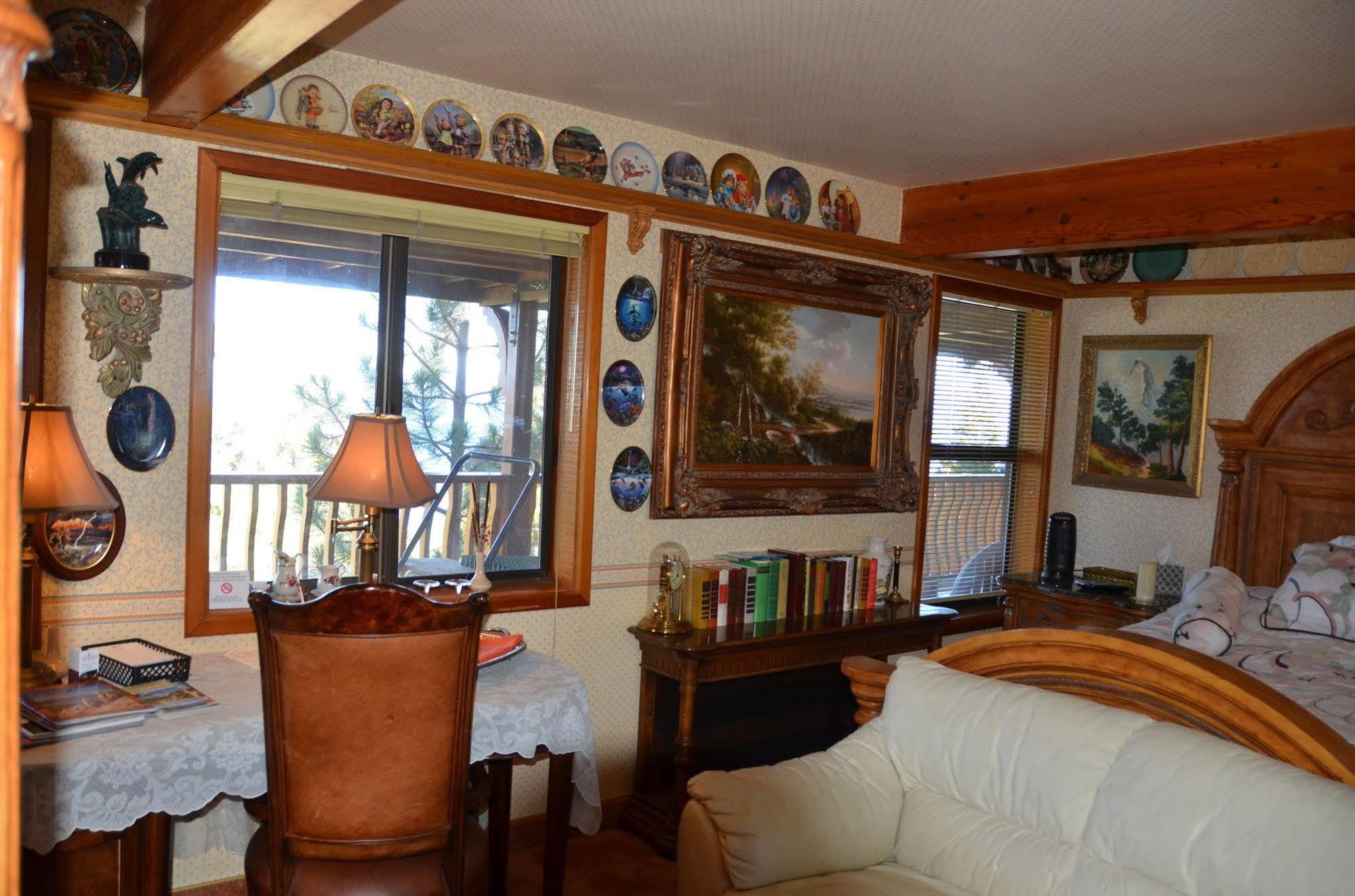 Where Eagles Fly Bed & Breakfast Elk Point Esterno foto