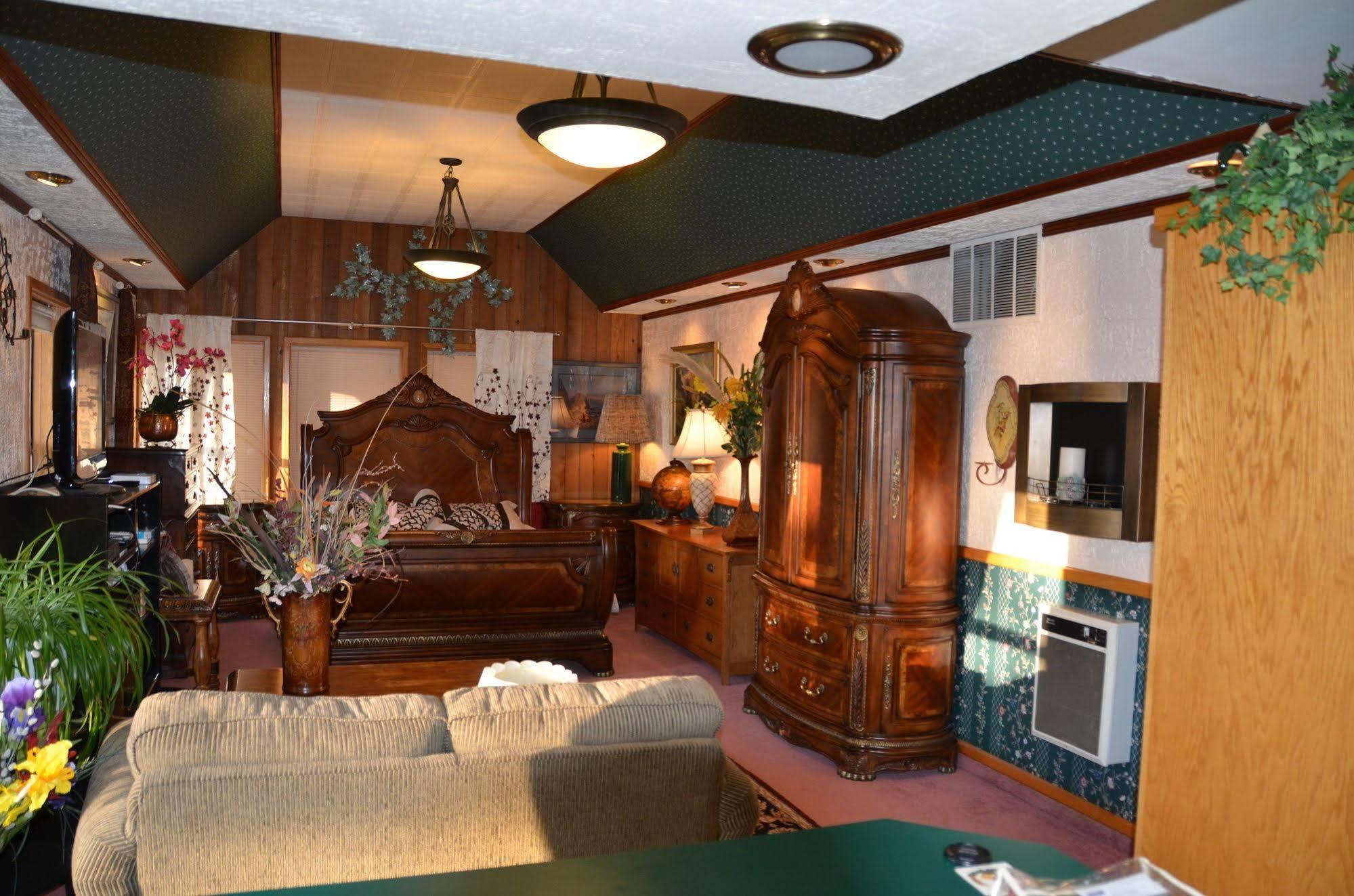 Where Eagles Fly Bed & Breakfast Elk Point Esterno foto